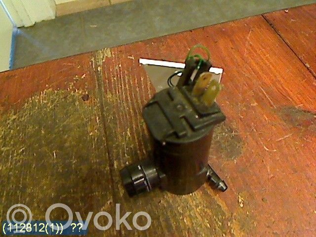 Mitsubishi 3000 GT Windscreen/windshield washer pump 