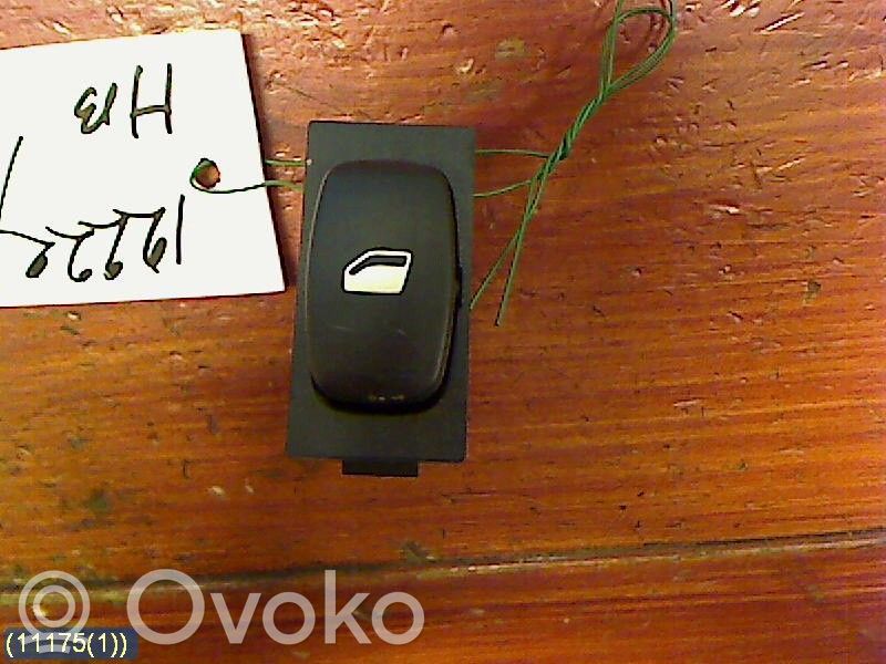 Electric window control switch   6554E8,96360166XT