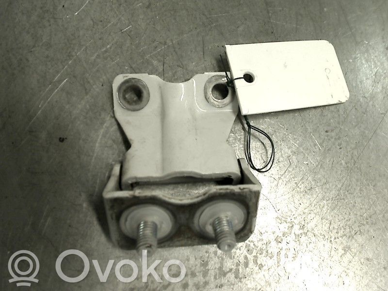 Tailgate/trunk/boot hinge   60870AG0009P