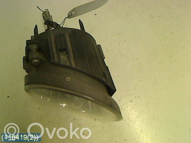 Etusumuvalo   84501AG021,11420759KOITO