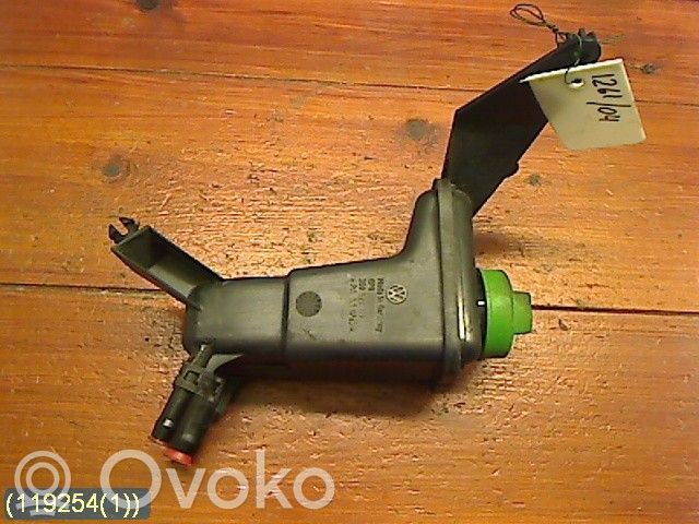 Rezervor lichid servodirecție   3B0422371