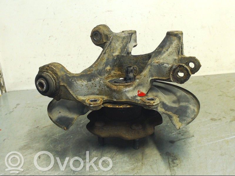 Toyota Auris E180 Piasta koła przedniego 