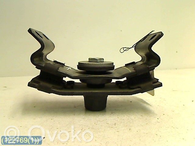 Volkswagen Amarok Supporto della scatola del cambio 