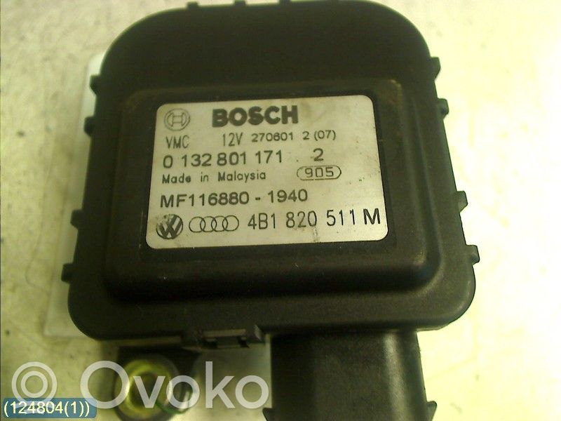 Silniczek nagrzewnicy nawiewu klimatyzacji A/C   4B1820511M,0132801171BOSCH