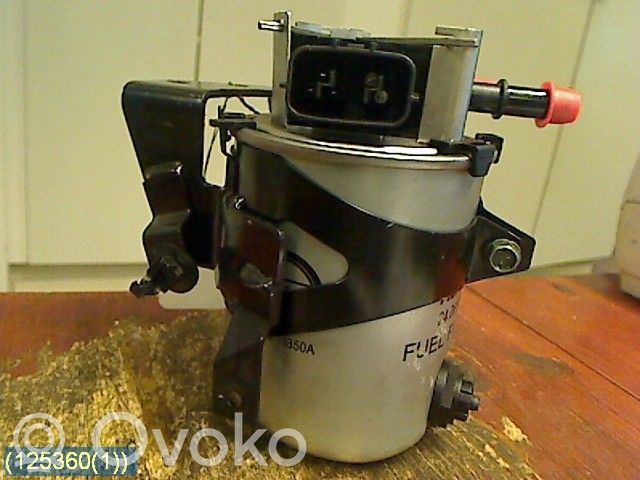 Nissan Qashqai+2 Fuel filter housing 