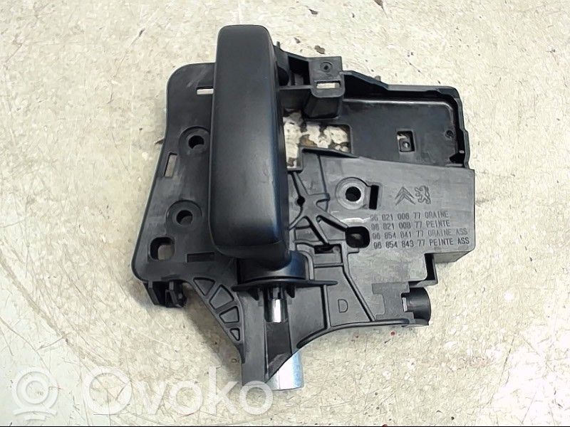 Citroen Berlingo Front door interior handle 