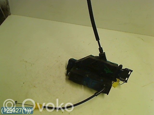 Cerradura de puerta trasera   9138H8