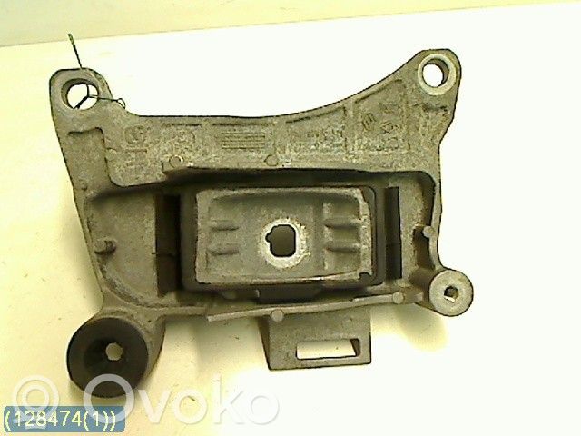 Renault Megane III Gearbox mount 
