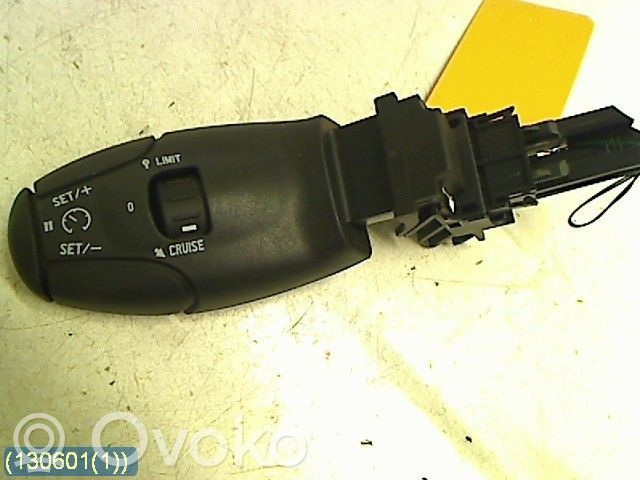Peugeot 407 Comutator senzor pedală frână 