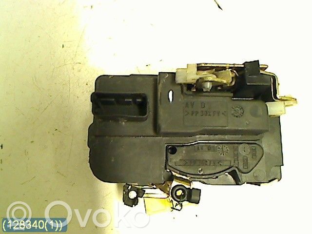 Etuoven lukko   9136P7