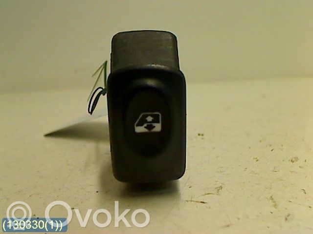 Renault Megane I Electric window control switch 
