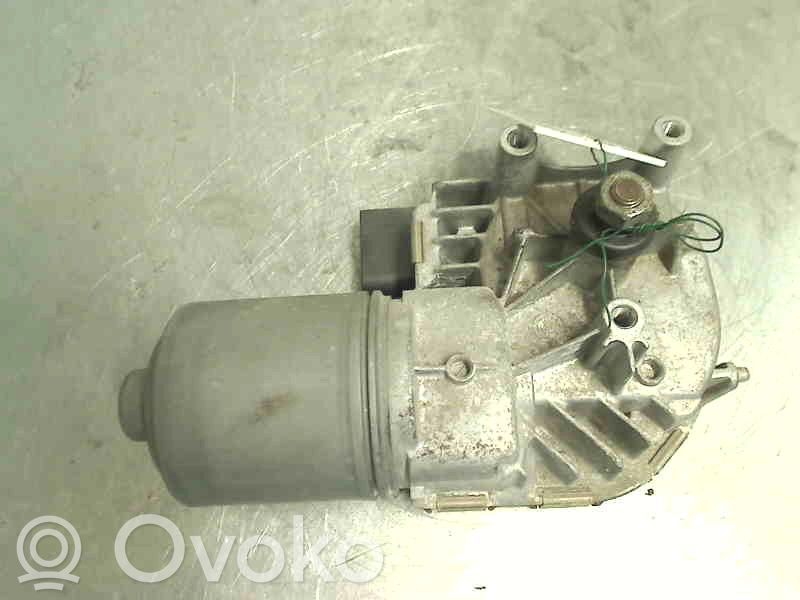 Wiper motor   0390241742BOSCH,30663918