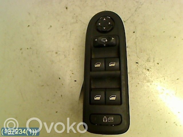 Citroen C5 Electric window control switch 