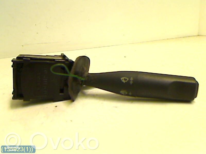 Peugeot Partner Wiper control stalk 