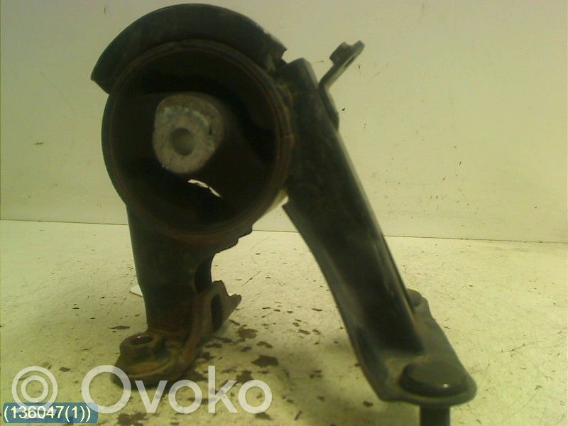 Toyota Auris 150 Engine mounting bracket 