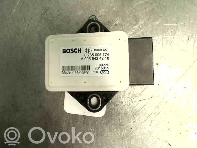 Acceleration sensor   2E0907637B,0265005774BOSCH,A0065424218