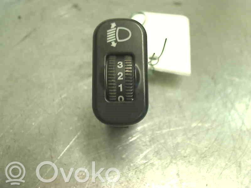 Volkswagen Crafter Panel lighting control switch 