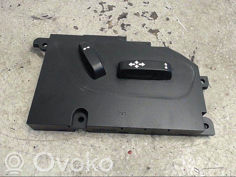 Volvo V70 Seat control switch 