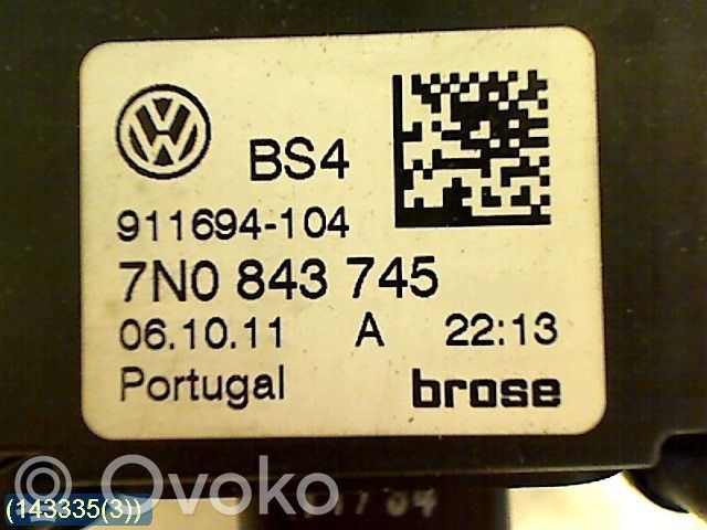 Volkswagen Sharan Siłownik zamka drzwi bocznych / przesuwnych 