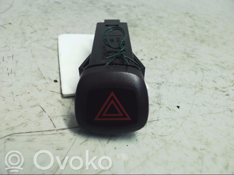 Hazard light switch   9123682,03W426,9168302