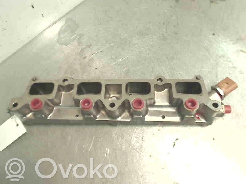 Volkswagen Tiguan Colector de admisión 