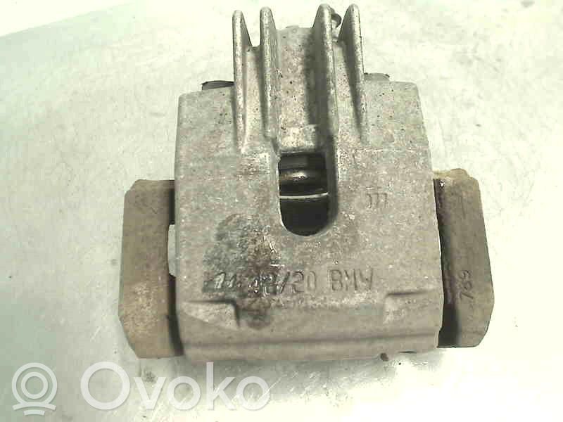 BMW 5 E60 E61 Galinis suportas 