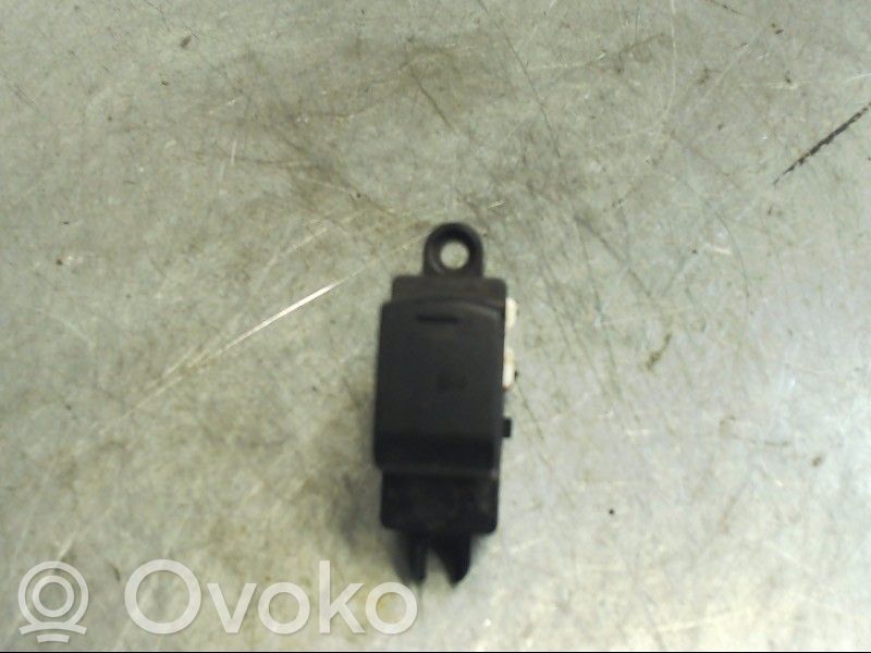 Subaru Legacy Electric window control switch 