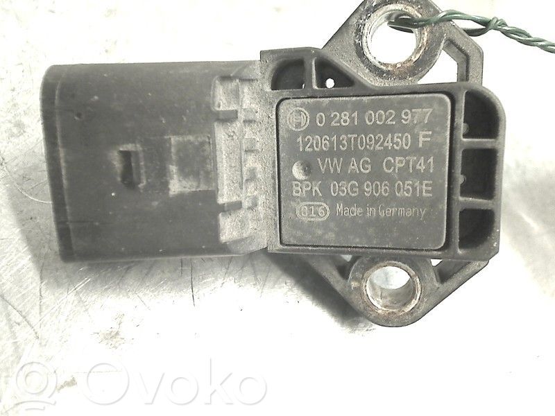 Volkswagen PASSAT B7 Senzor presiune aer 