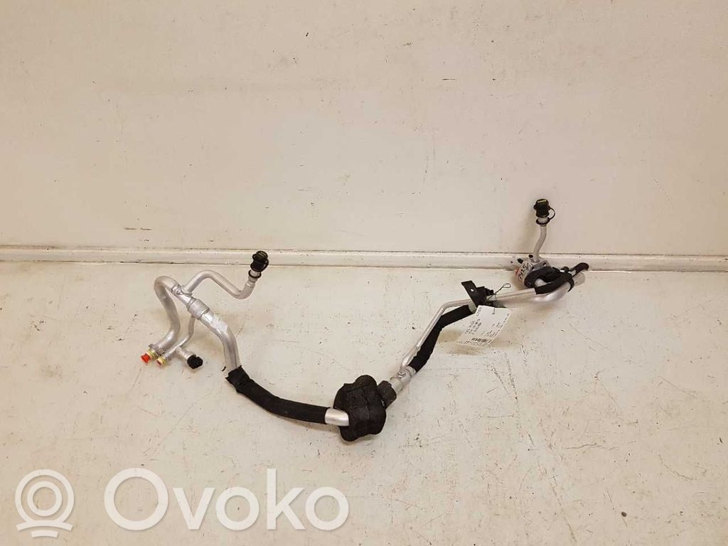 Volvo V70 Ilmastointilaitteen putki (A/C) 
