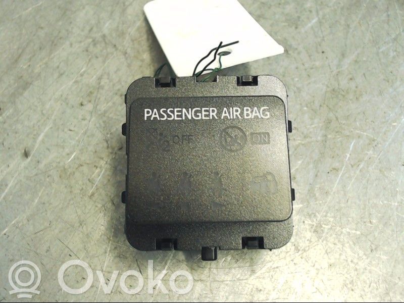 Toyota Auris E180 Pantalla/monitor/visor 