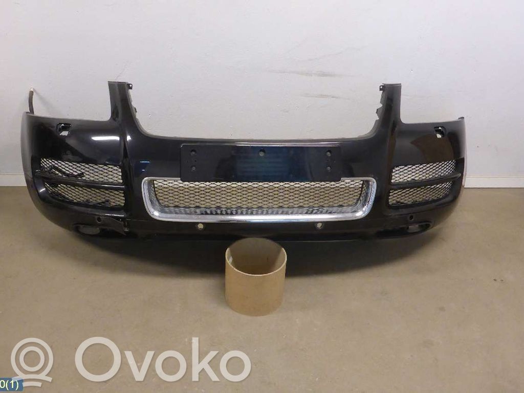 Volkswagen Touareg I Priekinis bamperis 