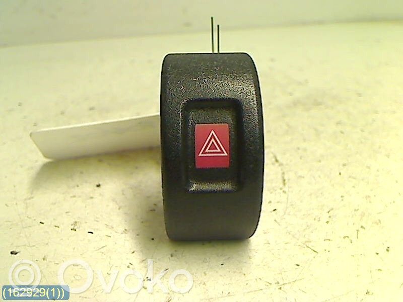Opel Astra G Hazard light switch 