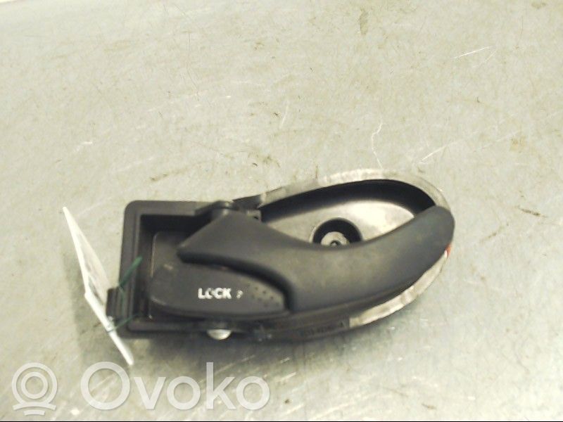 Front door interior handle   4077922,YC15V22601A