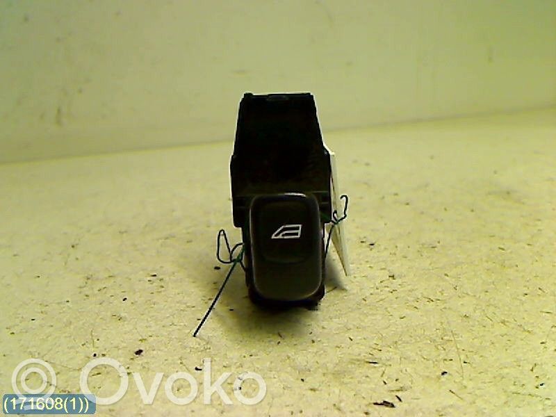 Electric window control switch   30658696,03120700LK