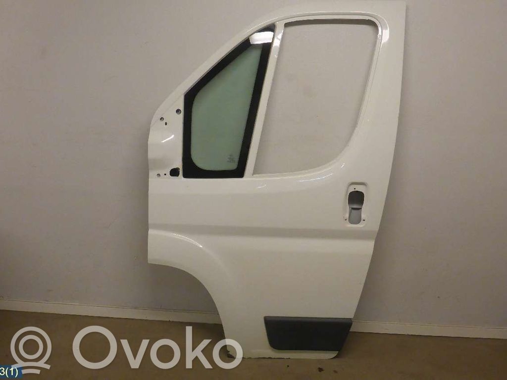 Drzwi przednie   9002EJ