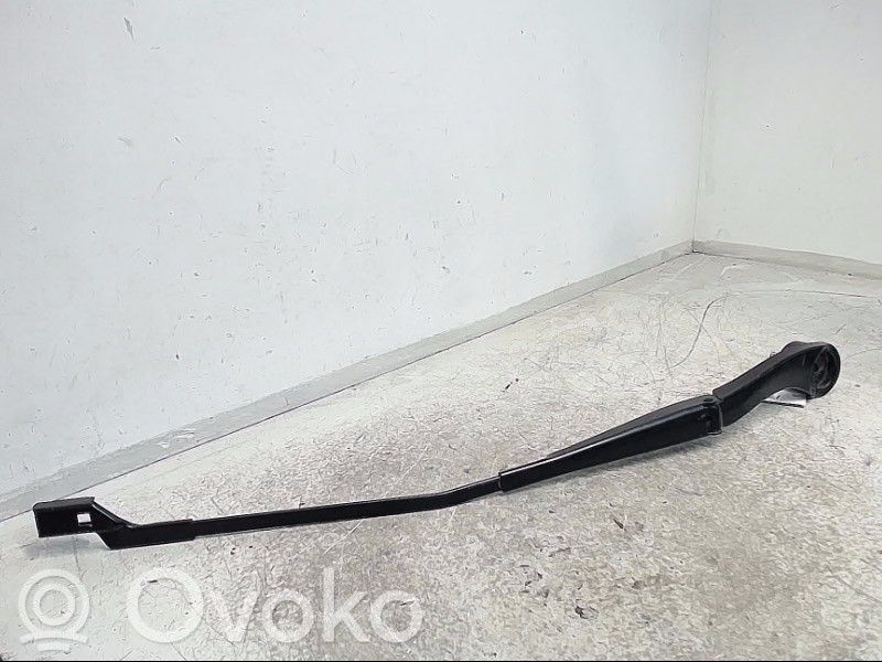 Ford Transit Custom Front wiper blade arm 