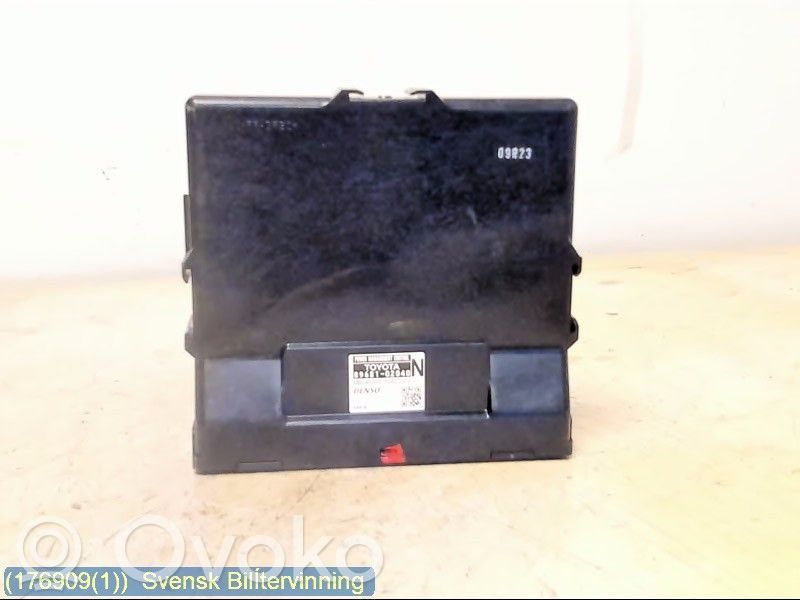 Toyota Auris E180 Alte unități/module de control 