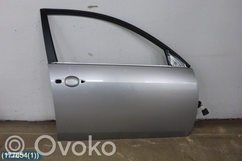 Puerta delantera   80100BA030