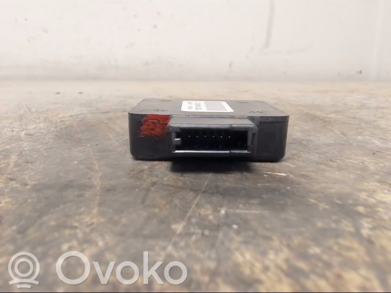 Other control units/modules   1945263,DE8T19H463DC