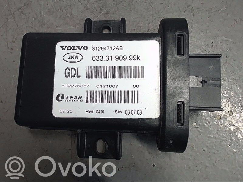 Volvo V70 Light module LCM 