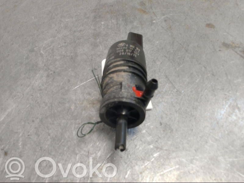 BMW 5 F10 F11 Windscreen/windshield washer pump 