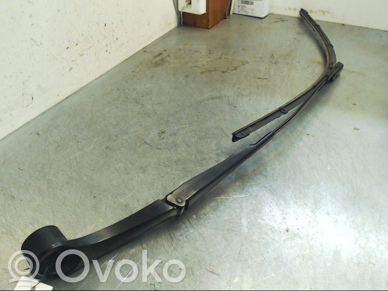 Ford Transit Custom Front wiper blade arm 