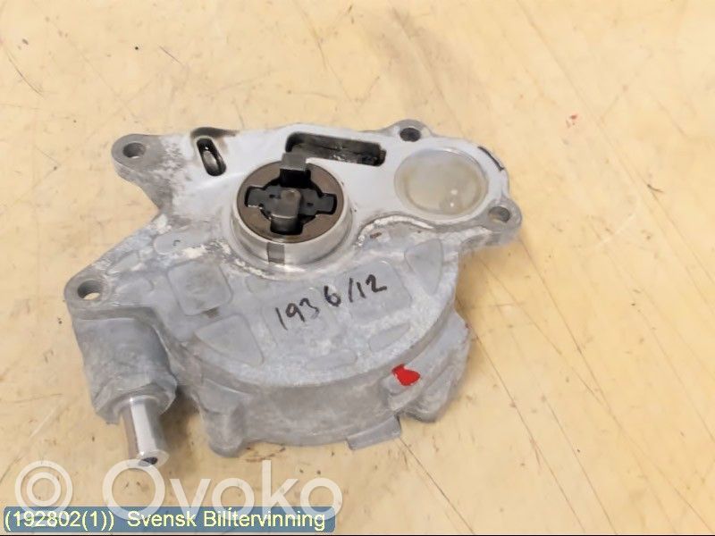 Pompa a vuoto   03L145100F,03L145100F