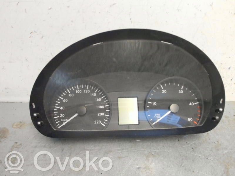 Mercedes-Benz Vito Viano W639 Vitezometru (grup de instrumente) 