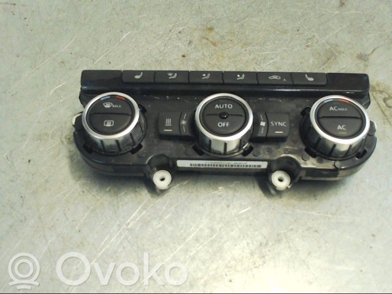 Volkswagen PASSAT B7 Unitate control climatizare 