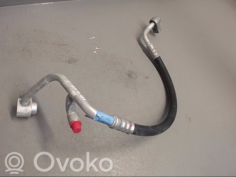 Ford Focus Ilmastointilaitteen putki (A/C) 
