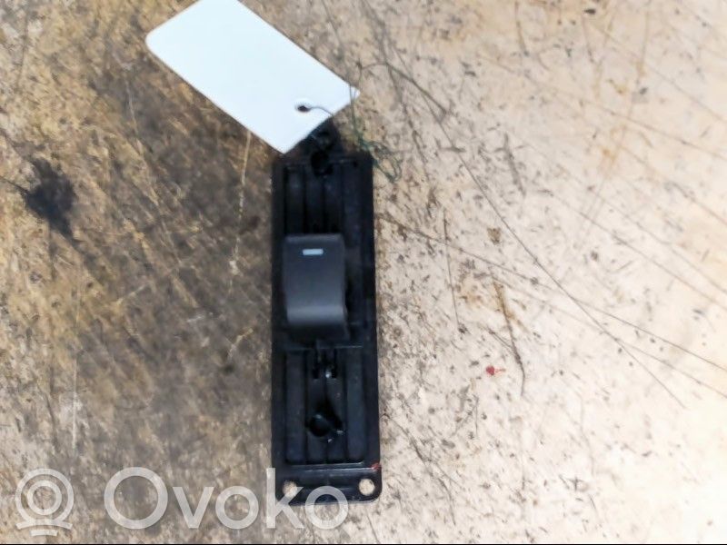 Electric window control switch   GDK566380A,GDK566380A