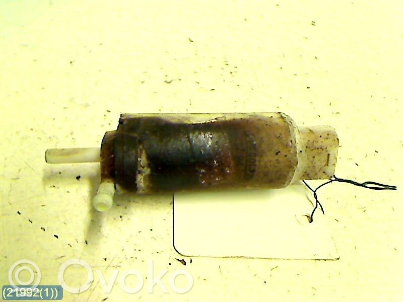 Volvo 940 Windscreen/windshield washer pump 