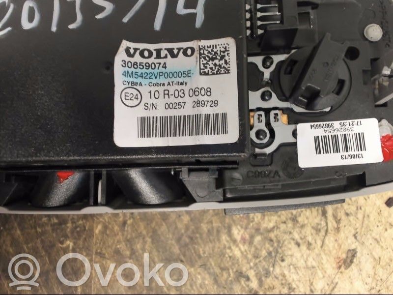Volvo XC70 Altre luci abitacolo 