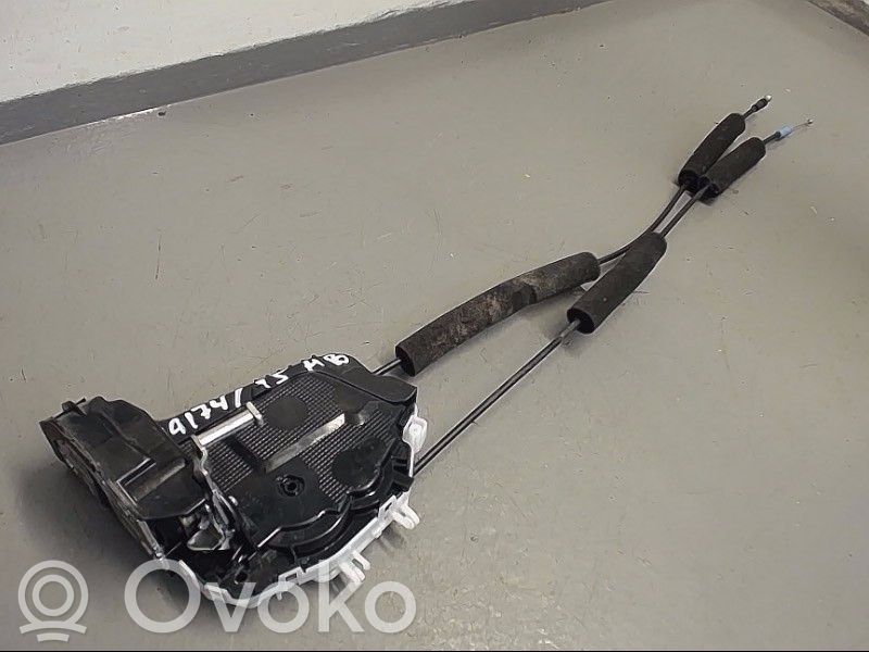 Subaru Outback (BS) Takaoven lukko 